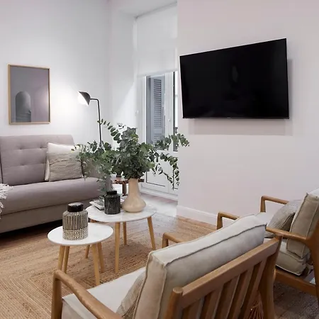 Apartment Mayor 1 By Feelfree