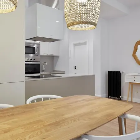 Apartment Mayor 1 By Feelfree *